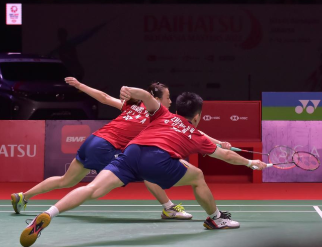 印度队鏖战印尼队，郑思维高光表现