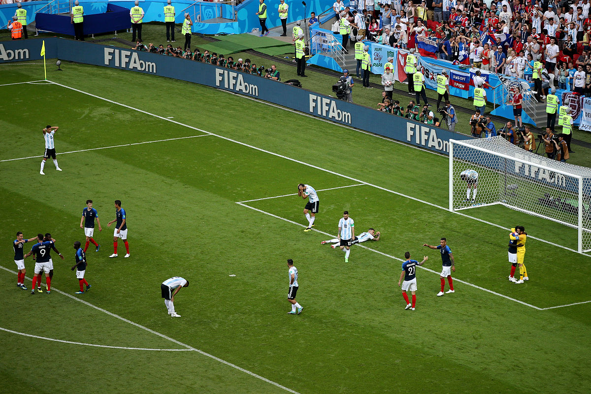 开云体育登录-克罗地亚国家队惨遭淘汰，欧洲赛事之路终结