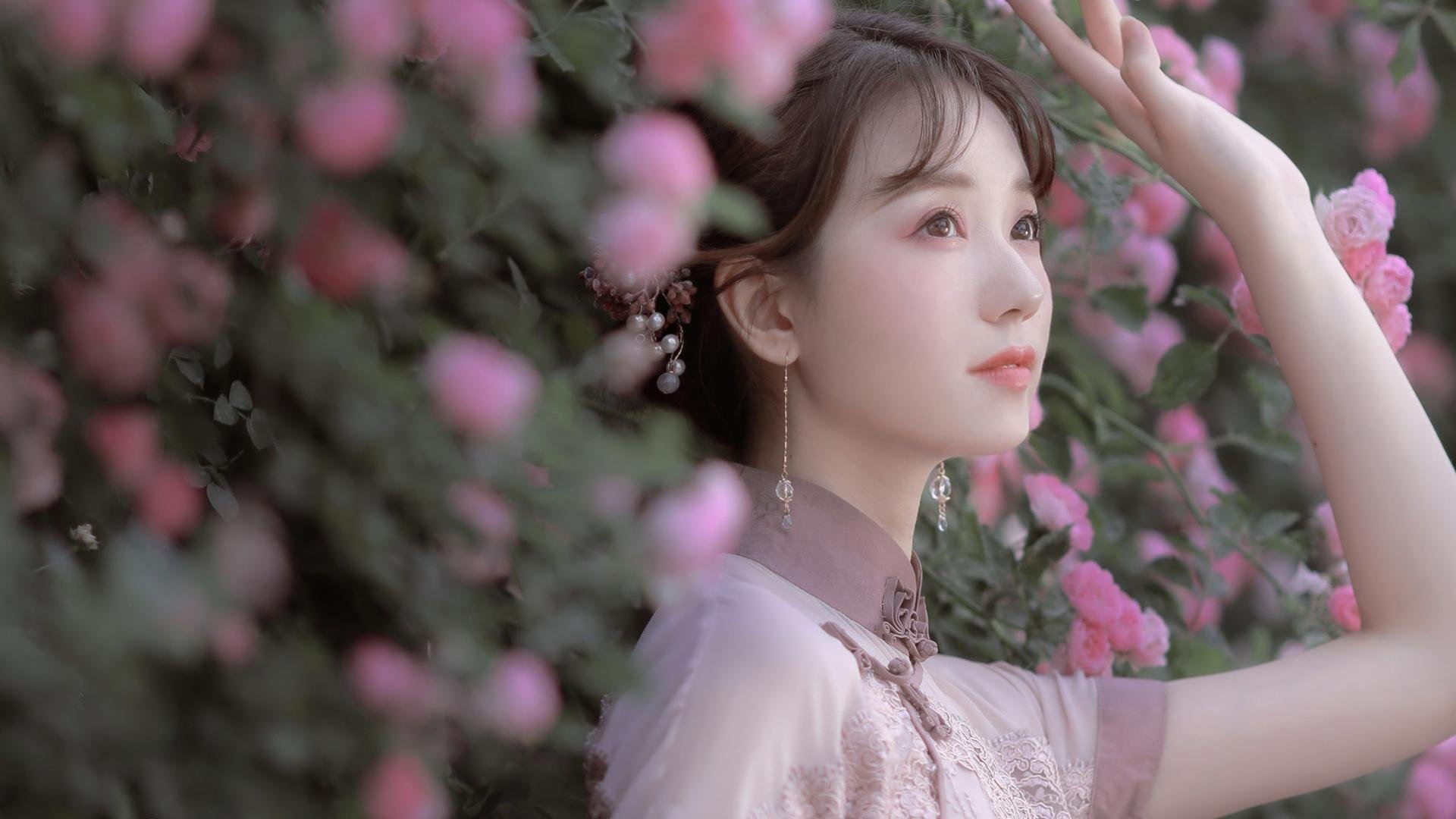 铁闸与利刃,苏亚雷斯如何以孤影统治乌克兰对阵塞维利亚的攻防两端