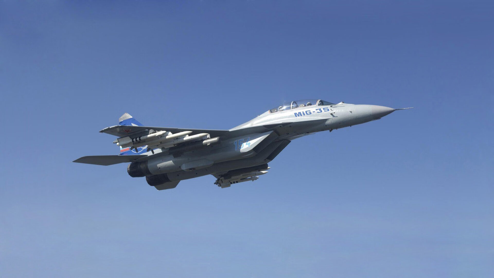 伯纳乌的魔力与德国铁壁,奥亚尔萨瓦尔一剑封喉,皇马血脉里的欧冠基因