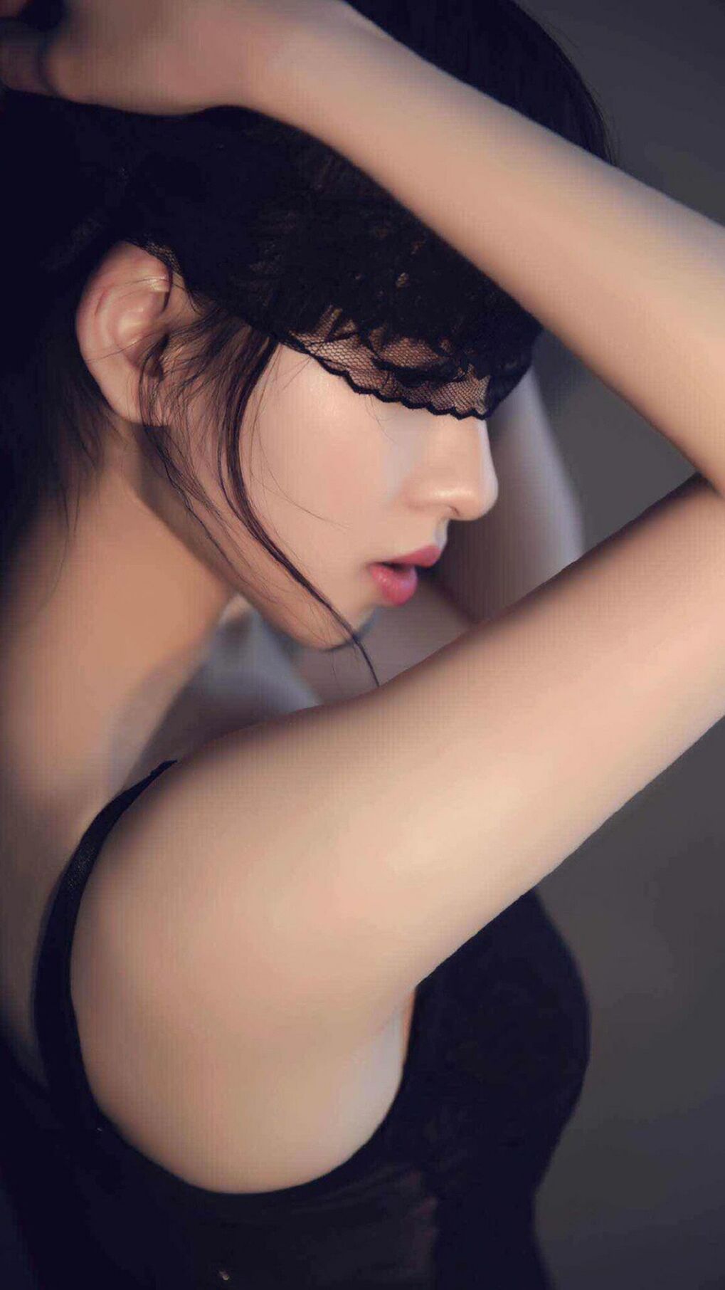 深圳夜未眠,霍勒迪的北境救赎,一场跨洋的独白
